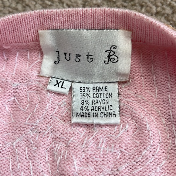 Vest, pink, Sequins, hearts size XL. By Just B. Pink. Faux buttons on outside - Picture 5 of 12